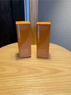 NIB - 2-pack OLE HENRIKSEN Truth Serum